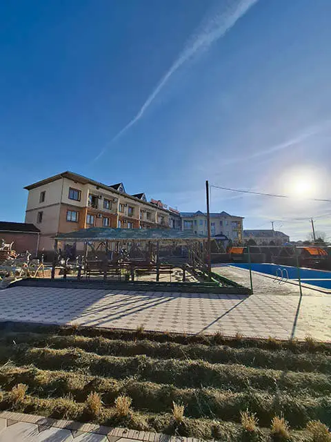 Маржан Су Сарыағаш шипажайы. Сыртқы көрінісі